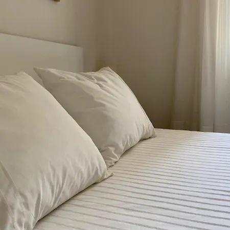 Plaza Espana Apartment *